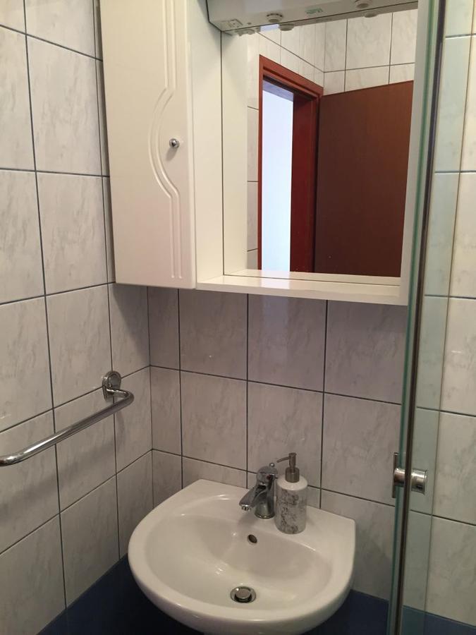 Studio Apartments Ana Ровин Екстериор снимка